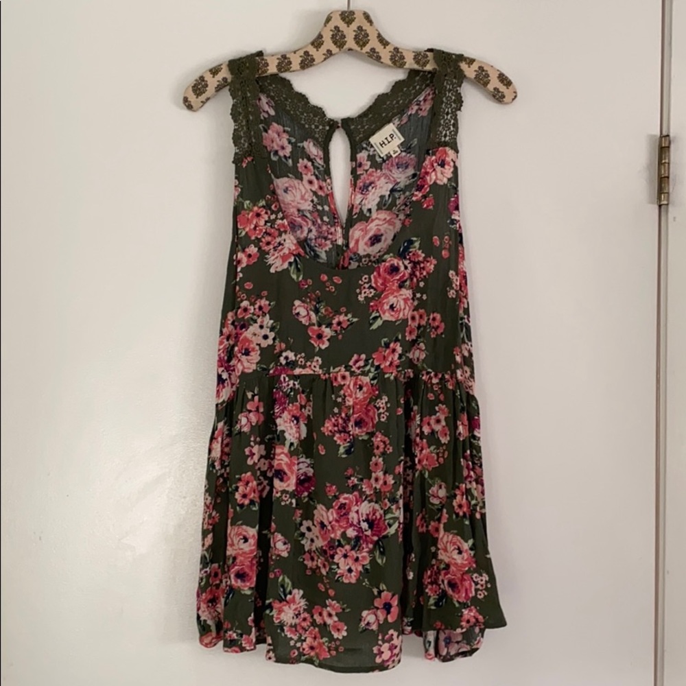 HIP Floral Tank Top-XL